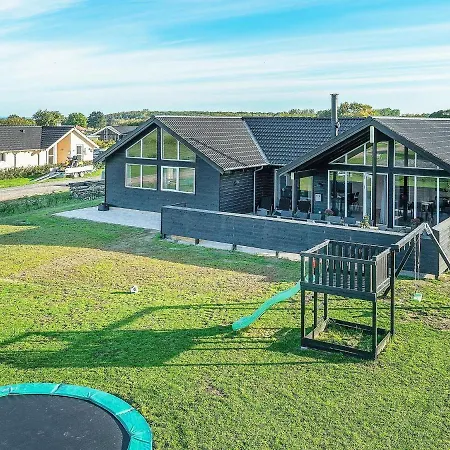 Holiday home 14 Person In